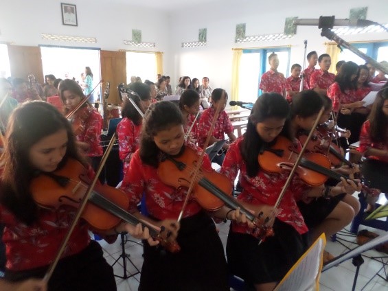 SAFARI KOOR GEREJA SANTO GABRIEL BRONGKOL: Kesetiaan dan Berani untuk Memilih Suatu Pilihan