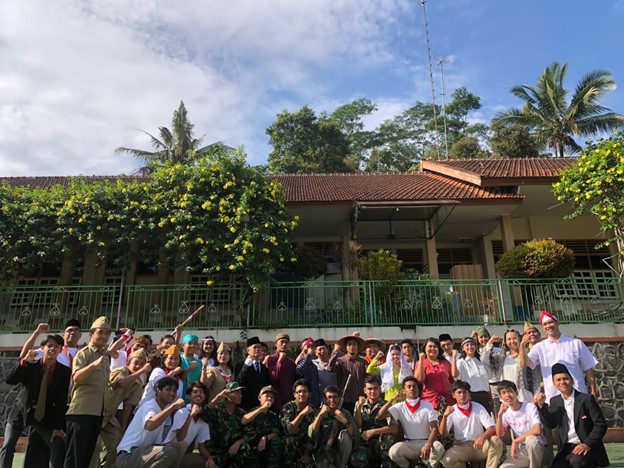 Pahlawanku Teladanku