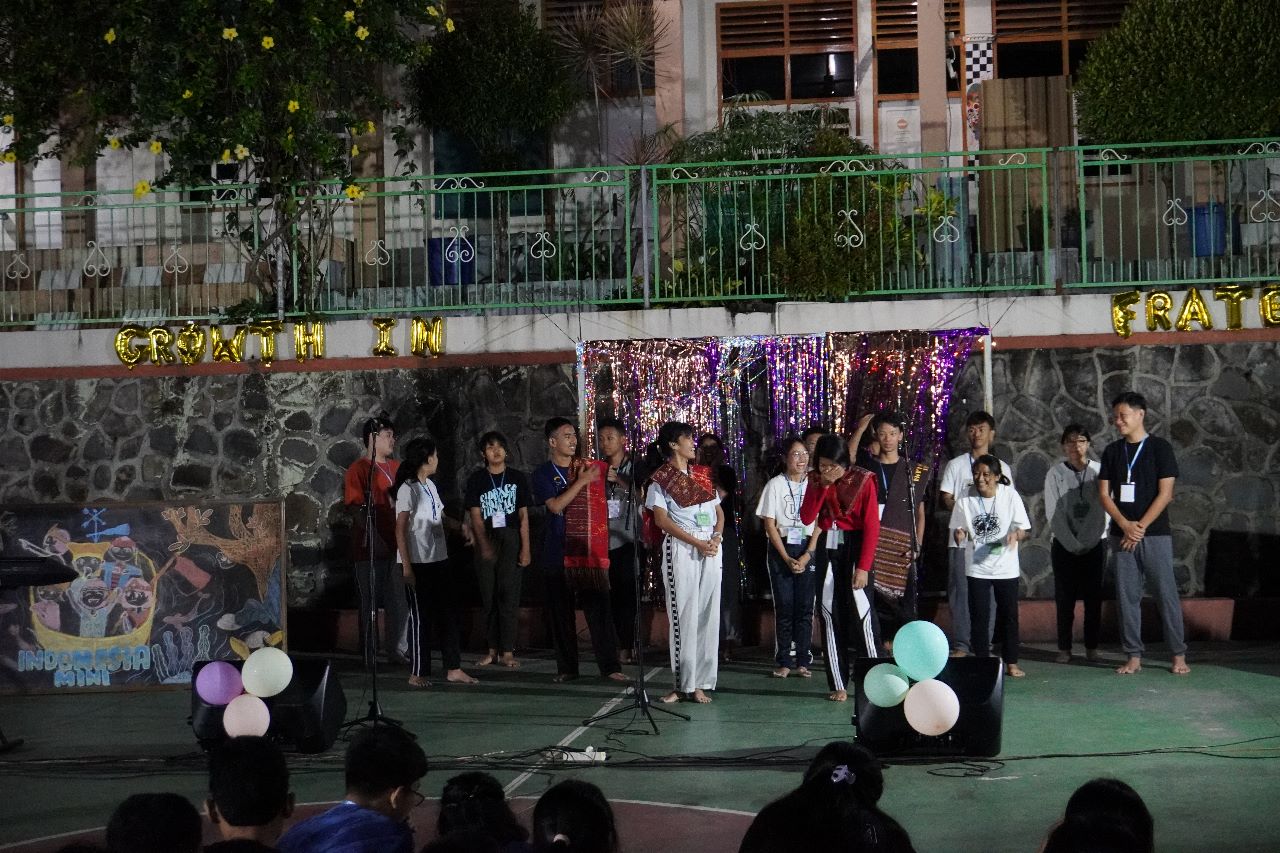 Hello 30 : Hari yang Panjang dan Malam yang Berwarna