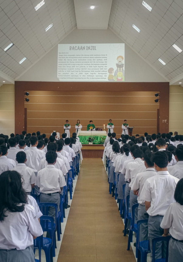 Misa Pembukaan Tahun Pelajaran 2023 – 2024 SMA Sedes Sapientiae Bedono